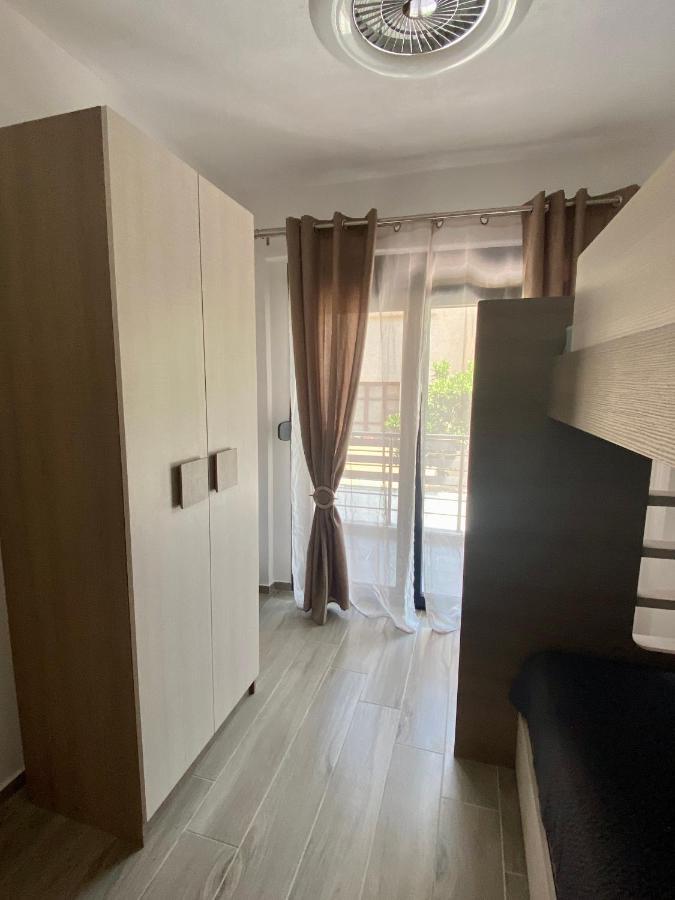 Nea Kallikrateia Lux Apartment Nea Kallikratia מראה חיצוני תמונה